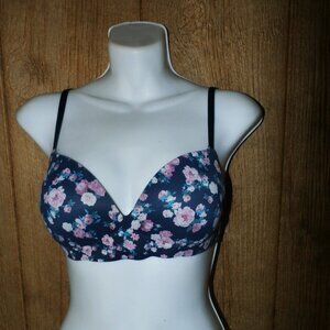 New Navy/Pink Floral Incredible by Victoria's Secret padded no-wire bra Size 34A